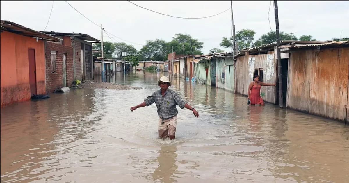 Piura enfrenta grave riesgo de inundaciones con miles de viviendas y escuelas afectadas