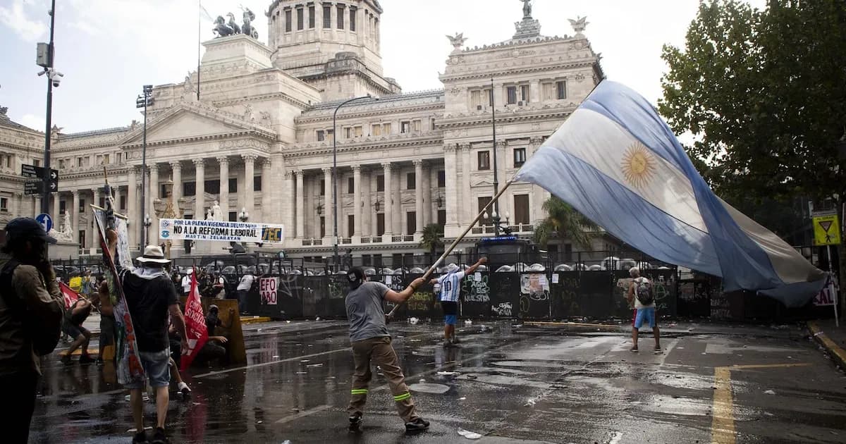 Arranca en Argentina la cuarta huelga contra el Gobierno, esta vez contra la reforma laboral