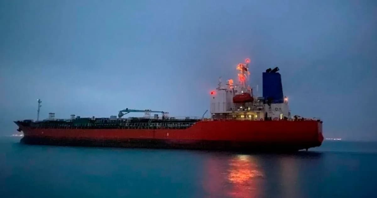 Irán cierra de facto el Estrecho de Ormuz tras tensiones con EE.UU. e Israel