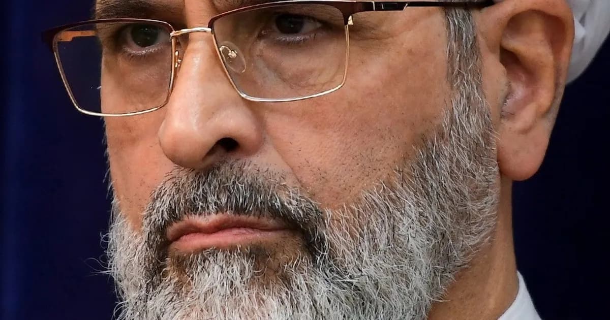 Irán establece consejo interino tras la muerte de Khamenei con Arafi como miembro clave