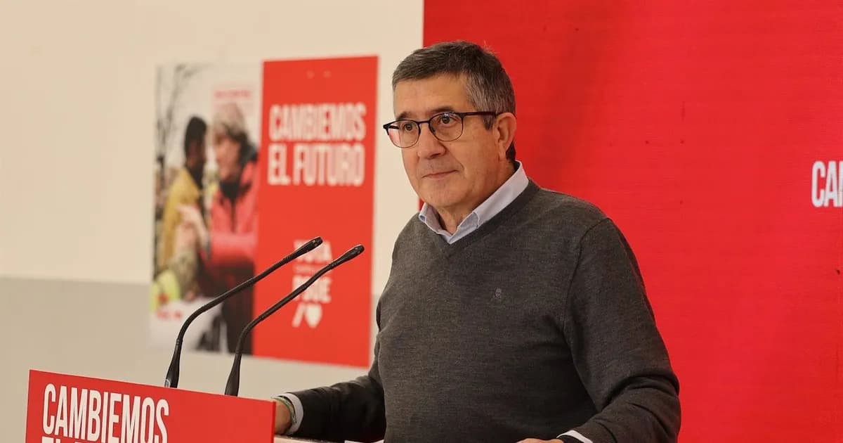 Patxi López llama a la juventud a clamar "no pasarán" y "desmentir" que este colectivo es de derechas