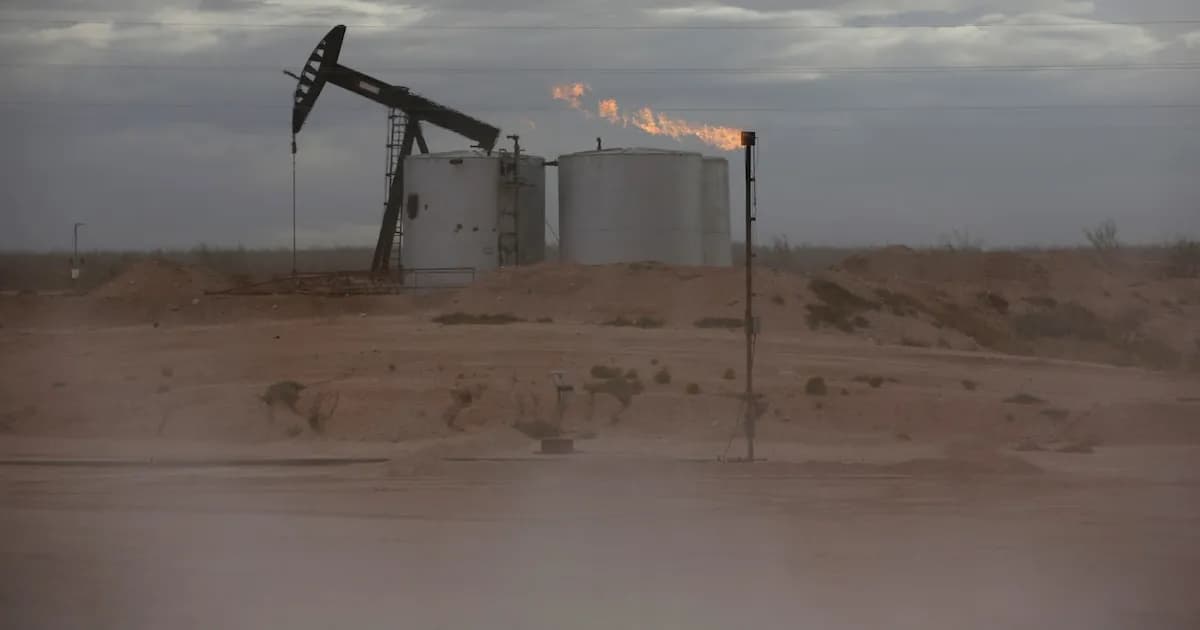 Aumentan los precios del petróleo por tensiones entre Estados Unidos e Irán