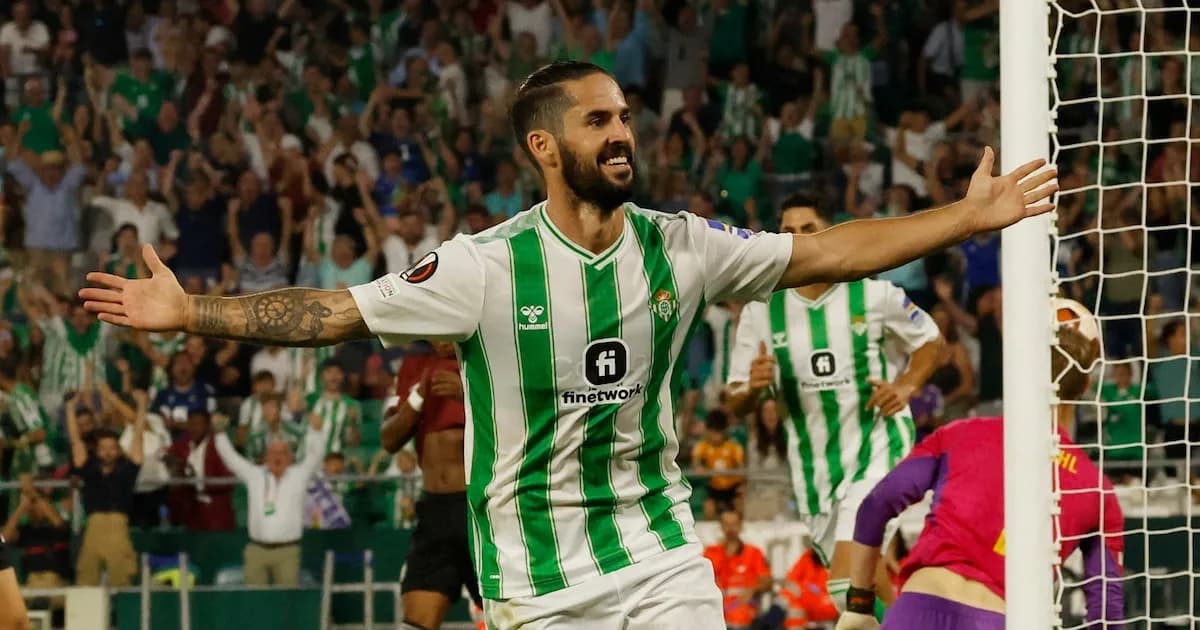 Isco Alarcón recuerda su infancia en Benalmádena: "Me cambiaron la fecha de nacimiento"