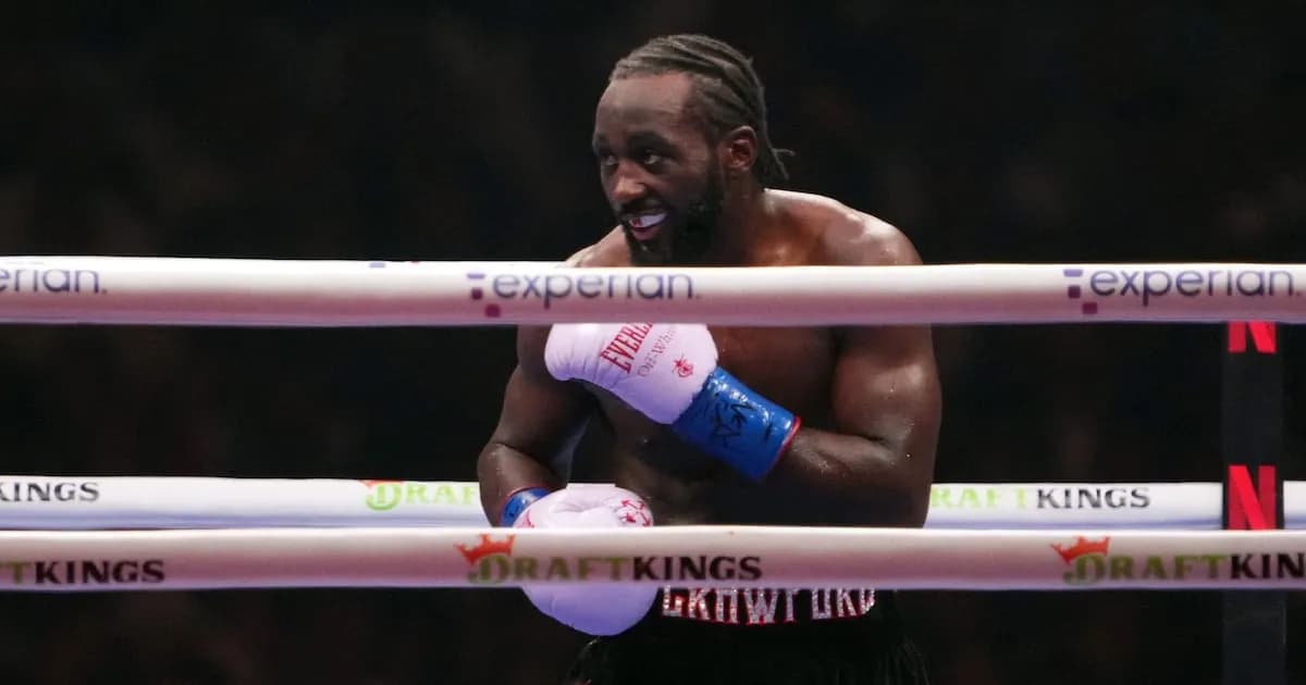 Crawford revela las razones por las que Canelo evita enfrentar a Benavidez