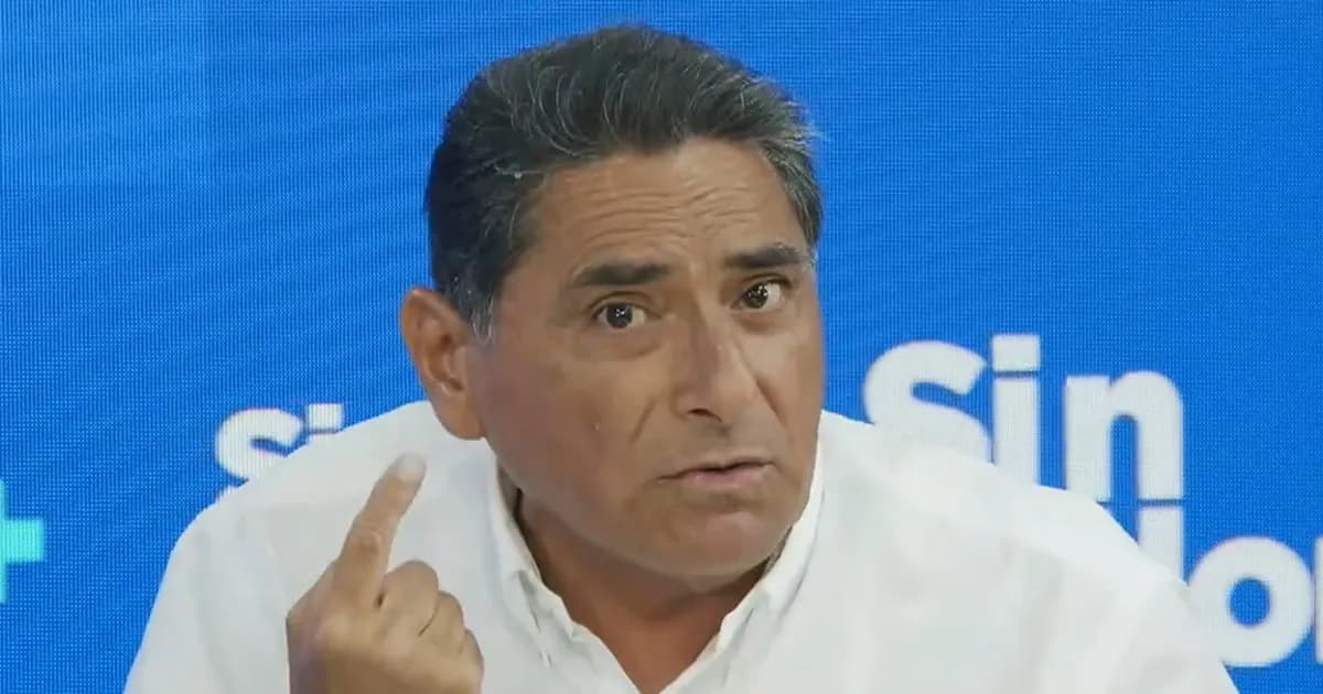 Carlos Álvarez defiende su derecho a la privacidad en la campaña presidencial