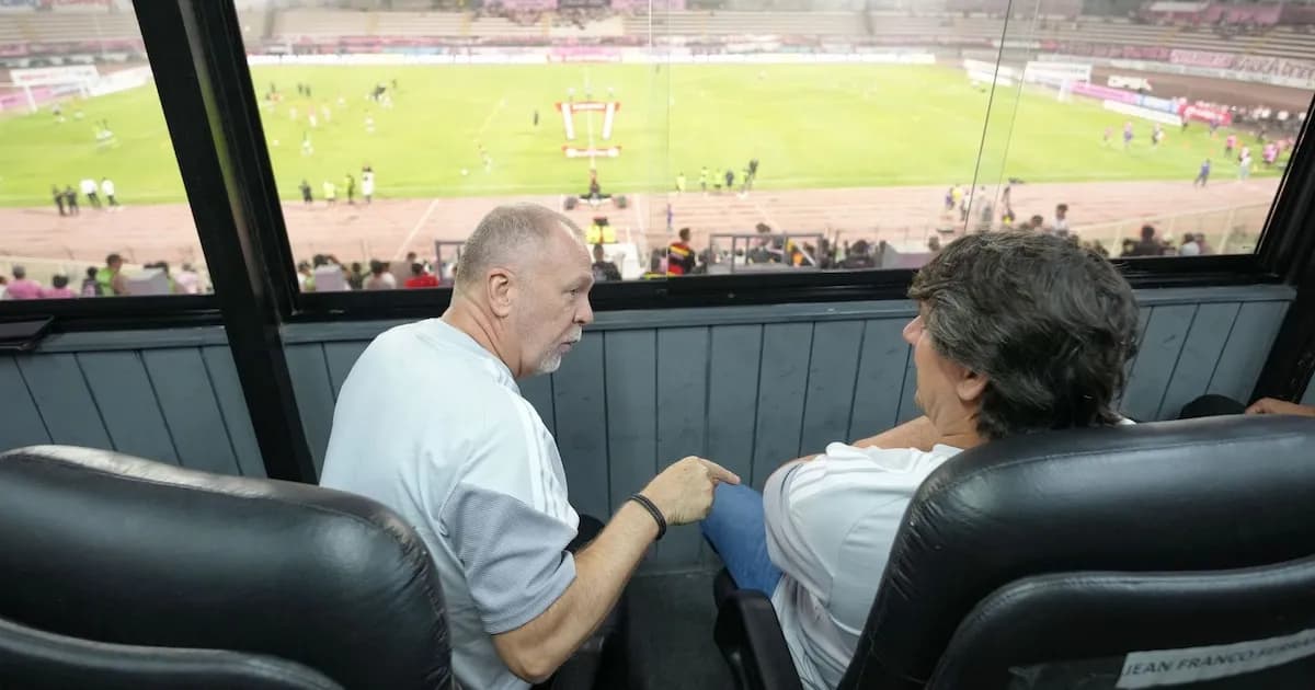 Mano Menezes comienza su evaluación en Liga 1 junto a Jean Ferrari para la selección peruana