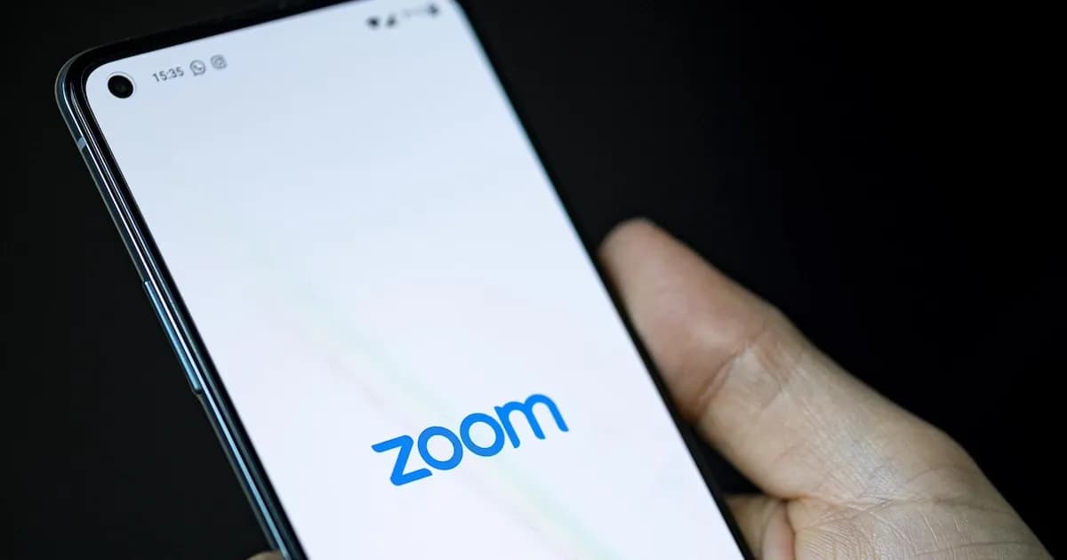 Zoom lanza funciones de IA para optimizar reuniones y flujos de trabajo