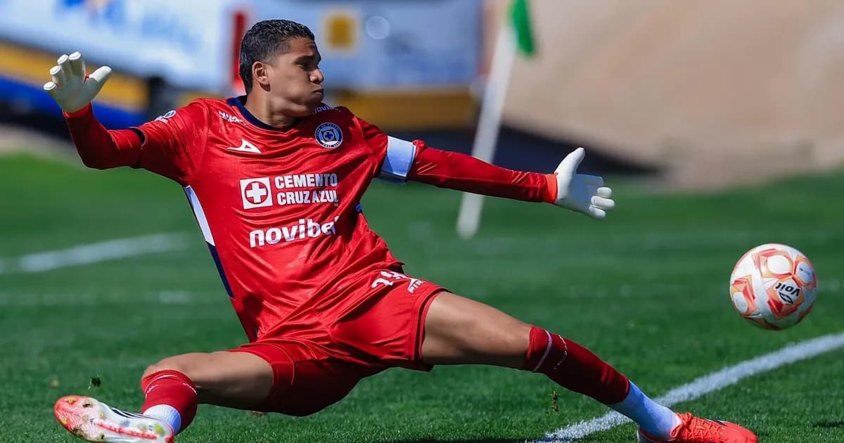 El regreso de Kevin Mier a Cruz Azul: ¿desafiará a Gudiño por la titularidad?