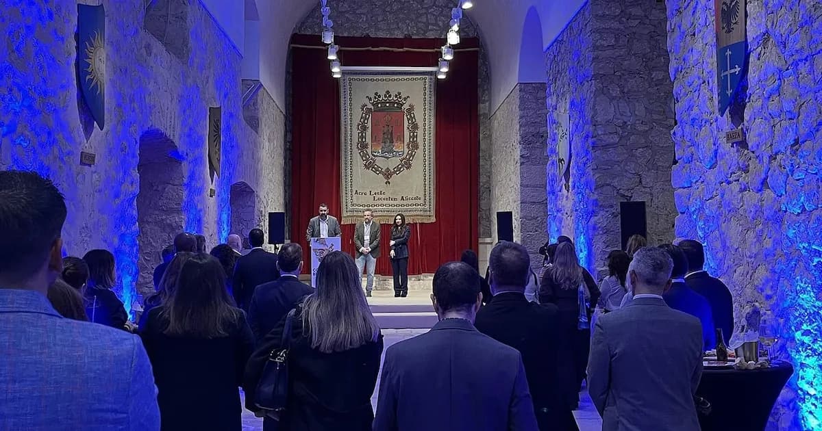 La Costa Blanca seduce a turoperadores de EE. UU. y Canadá con su oferta turística