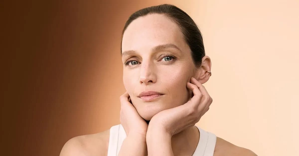 Revolución en maquillaje: la nueva base que ilumina y cuida la piel