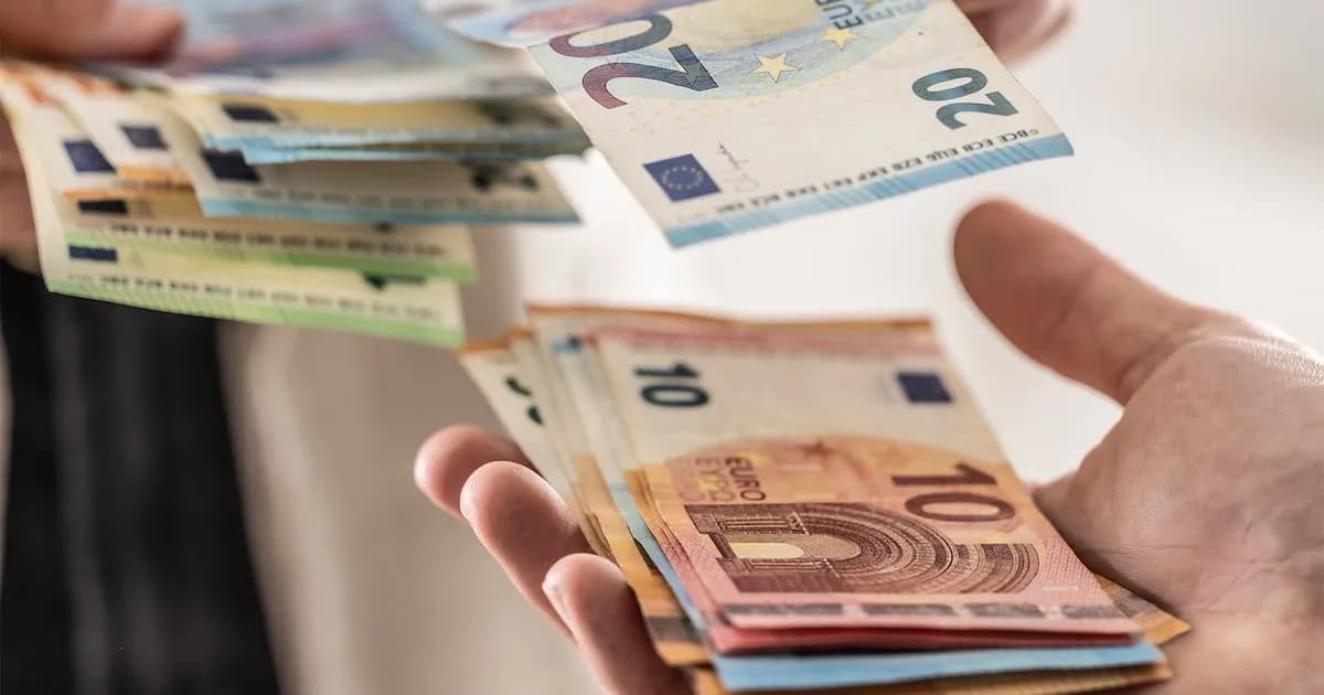 Mujer recupera 120.000 euros tras 20 años de lucha por bonos del Estado caducados