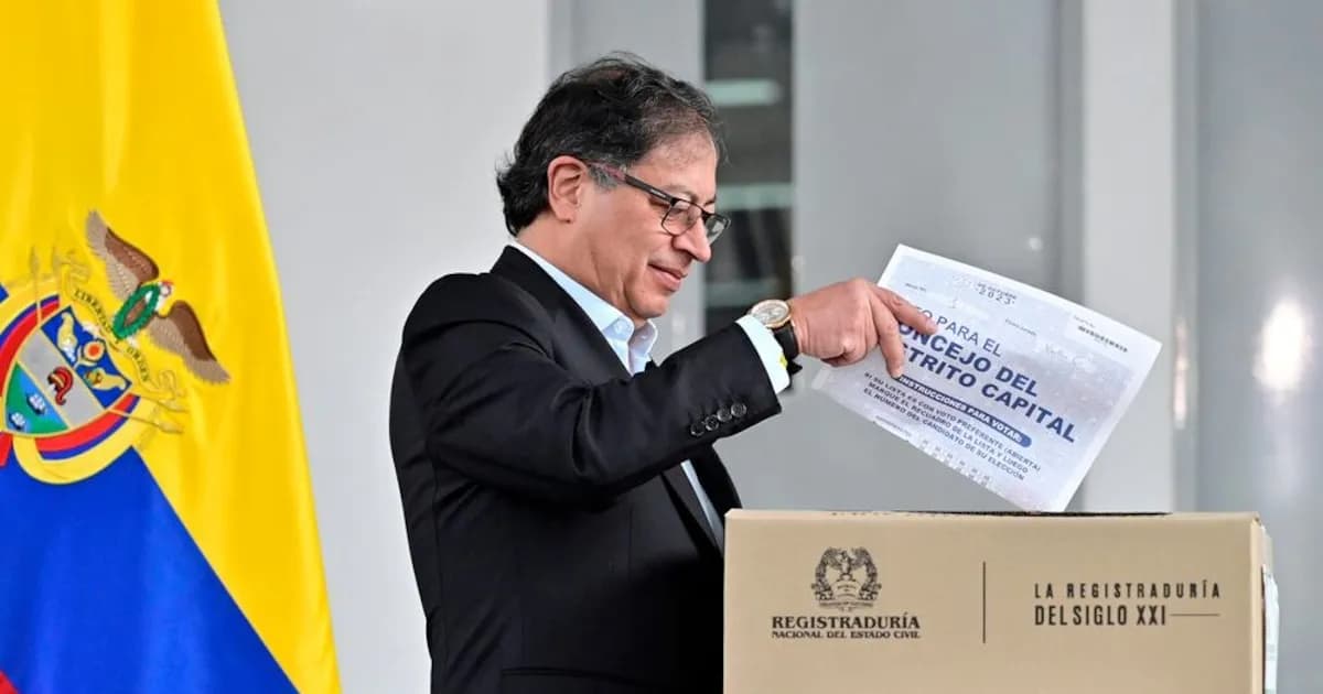 Gustavo Petro critica a Thomas Greg & Sons por sus formularios E-14 en elecciones