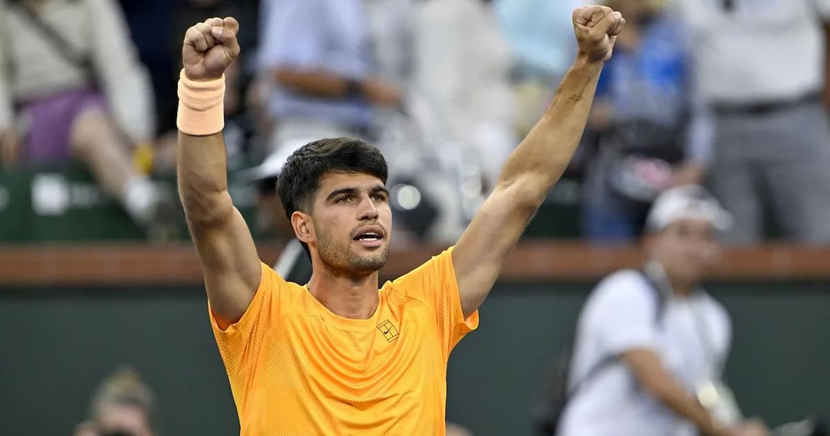Carlos Alcaraz arrasa a Dimitrov en su debut en Indian Wells y mantiene su racha invicta