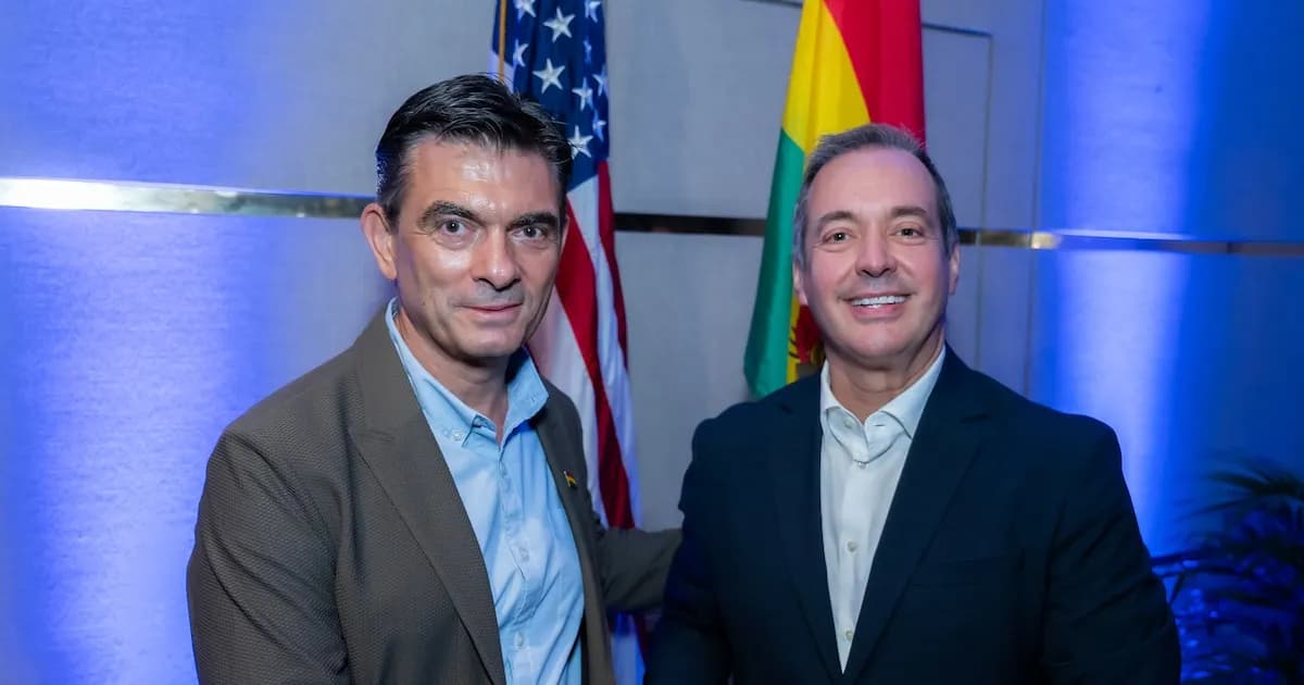 Rodrigo Paz participa en destacado conversatorio del Centro Adam Smith en Miami