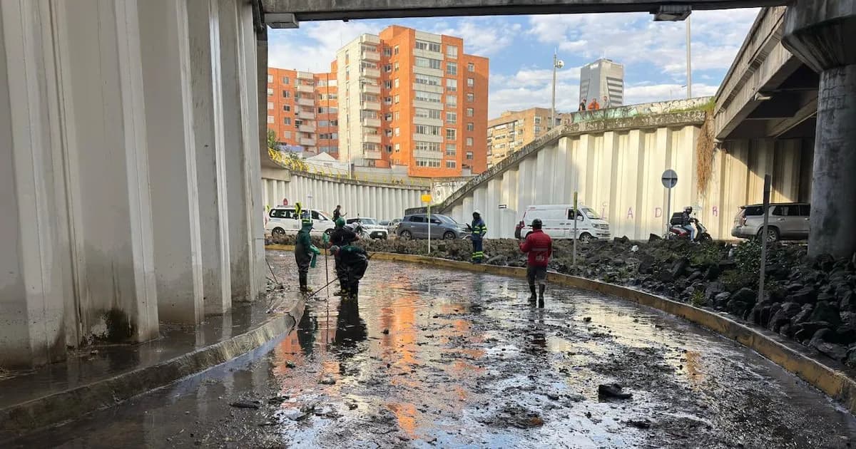 Intensa granizada causa inundaciones en Bogotá: situación de tránsito complicada