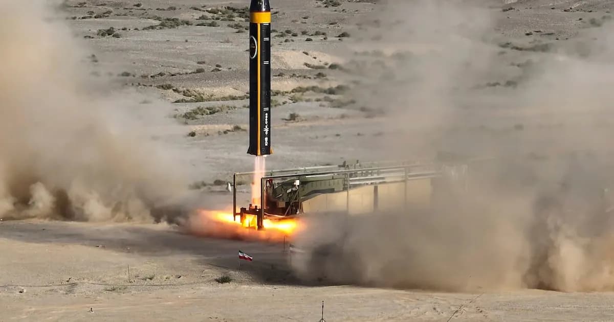 Irán intensifica amenazas con misiles y promete atacar a EE. UU. en la región