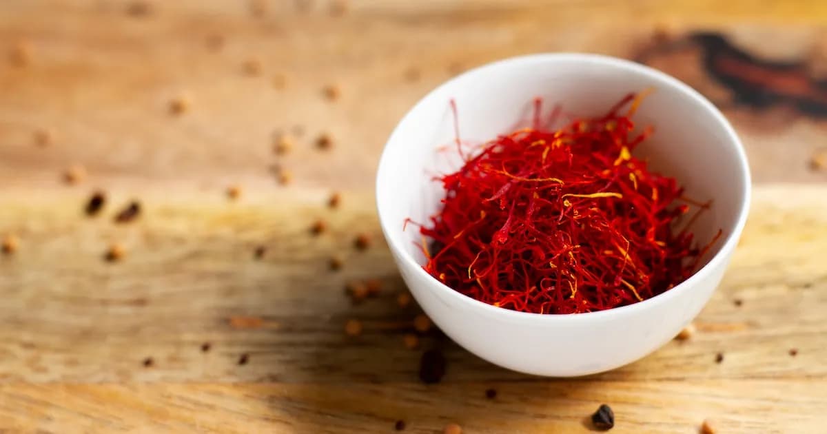 Azafrán: la especia dorada que promete múltiples beneficios para la salud