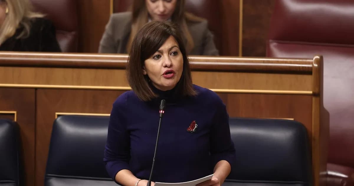 Rego denuncia la violencia machista que afecta a la infancia tras el asesinato de un niño