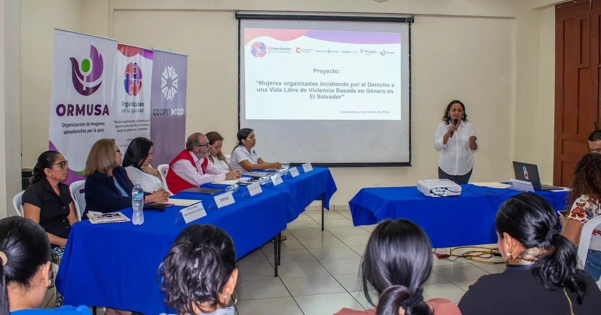 Iniciativa en El Salvador busca fortalecer redes contra la violencia de género en siete distritos