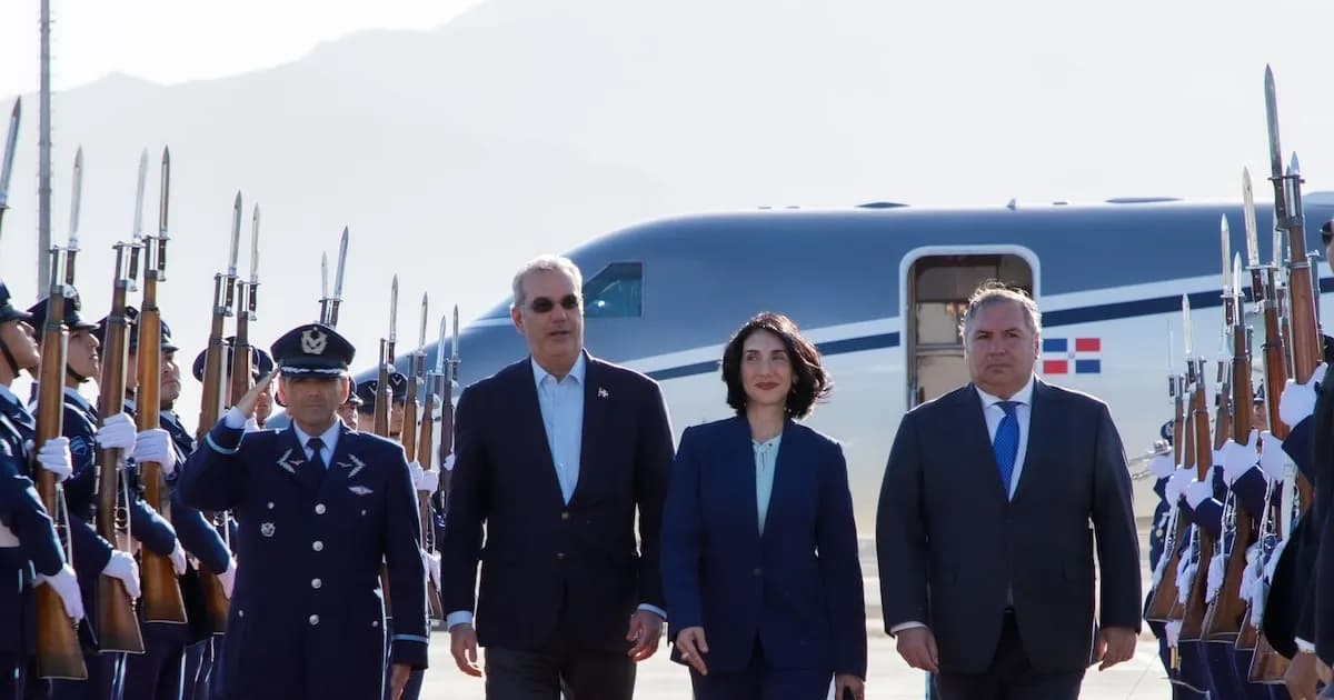 Luis Abinader llega a Chile para la asunción de José Antonio Kast