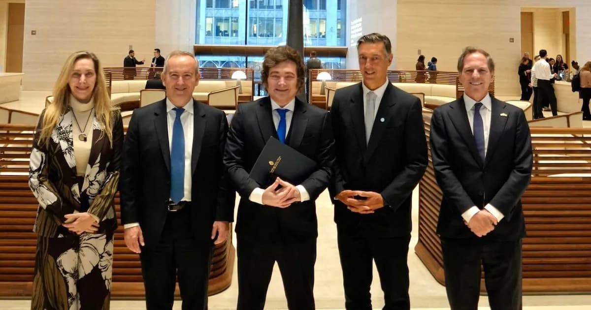 Karina Milei se consolida en el poder mientras el Presidente desafía a los empresarios