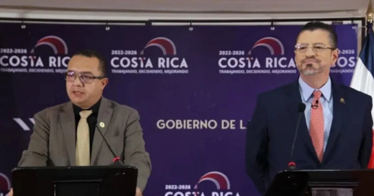 El presidente Rodrigo Chaves y el ministro Gerald Campos vetan proyecto de ley sobre sanciones penales en Costa Rica