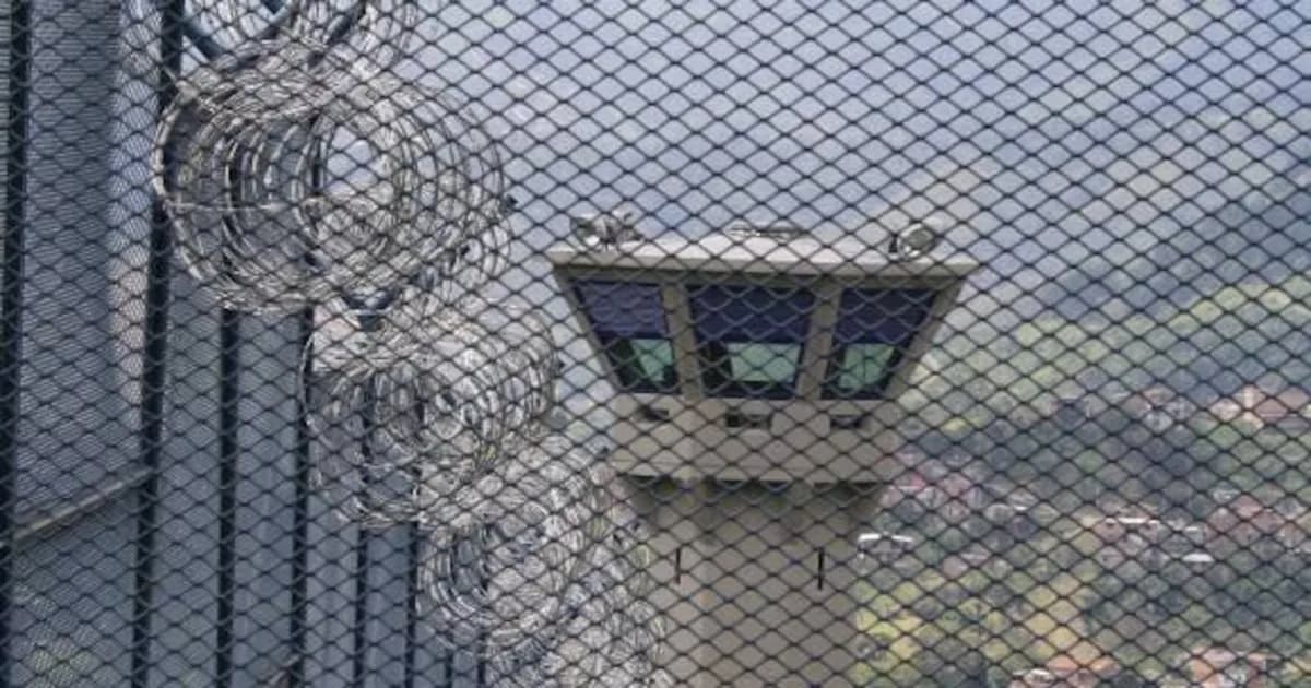 Mujer encarcelada que denunció abuso sexual enfrenta nuevo conflicto legal por su hijo