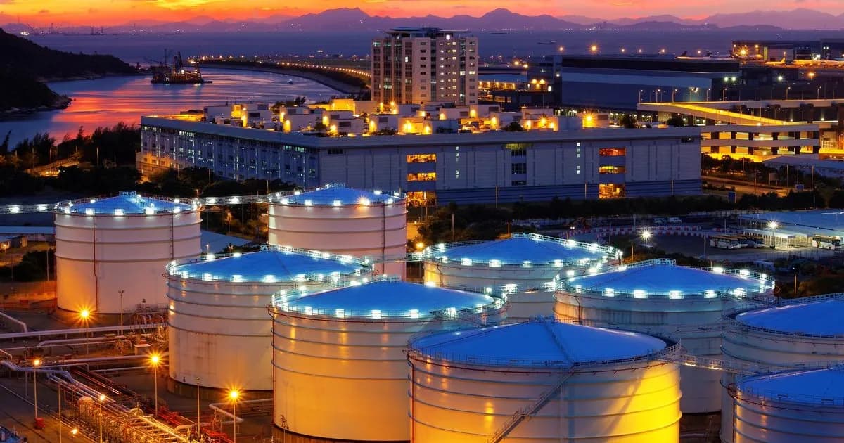 China restringe exportaciones de combustibles para proteger su mercado interno