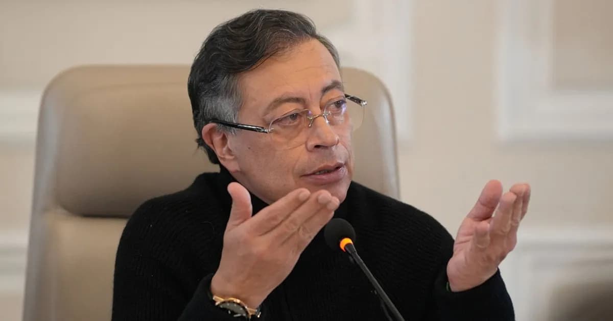 Gustavo Petro solicita a partidos identificar jurados de votación por presunto fraude electoral