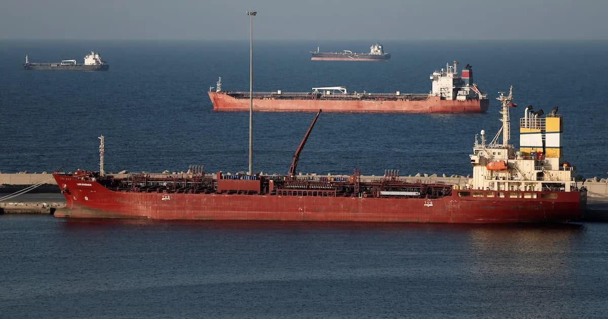 EE.UU. planea escoltar buques en Ormuz cuando las condiciones militares lo permitan