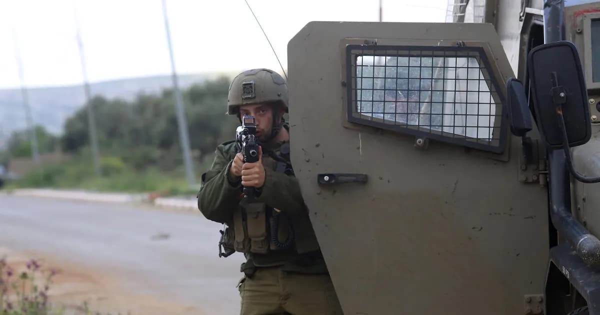 Dos palestinos fallecen en un operativo militar israelí cerca de Nablús
