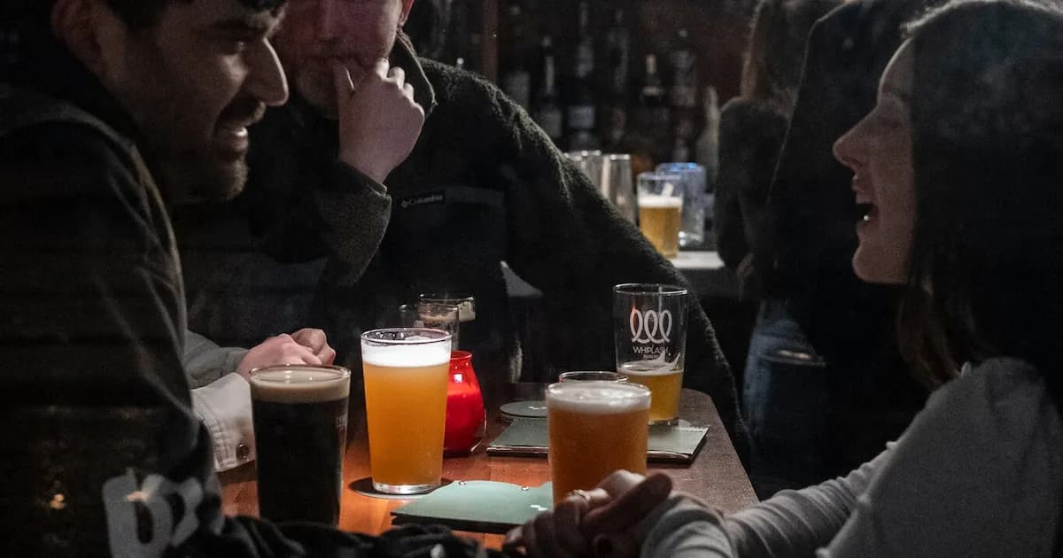 Dublín se reinventó: pubs vibrantes y opciones sin alcohol en auge