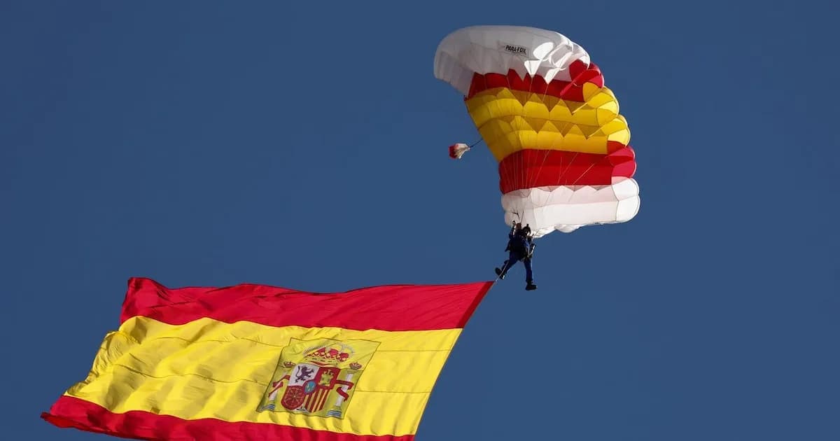 Agencias de calificación evalúan la deuda soberana de España en medio de tensiones globales