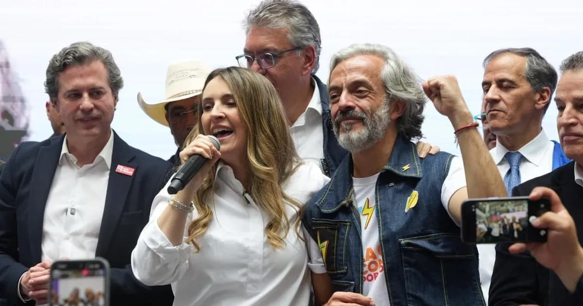 Juan Daniel Oviedo expresa su orgullo por acompañar a Paloma Valencia en la candidatura presidencial