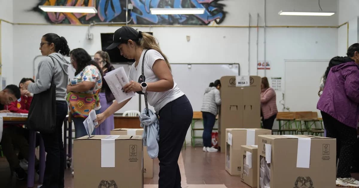 Roban tres computadoras en Corferias durante escrutinios electorales sin comprometer información