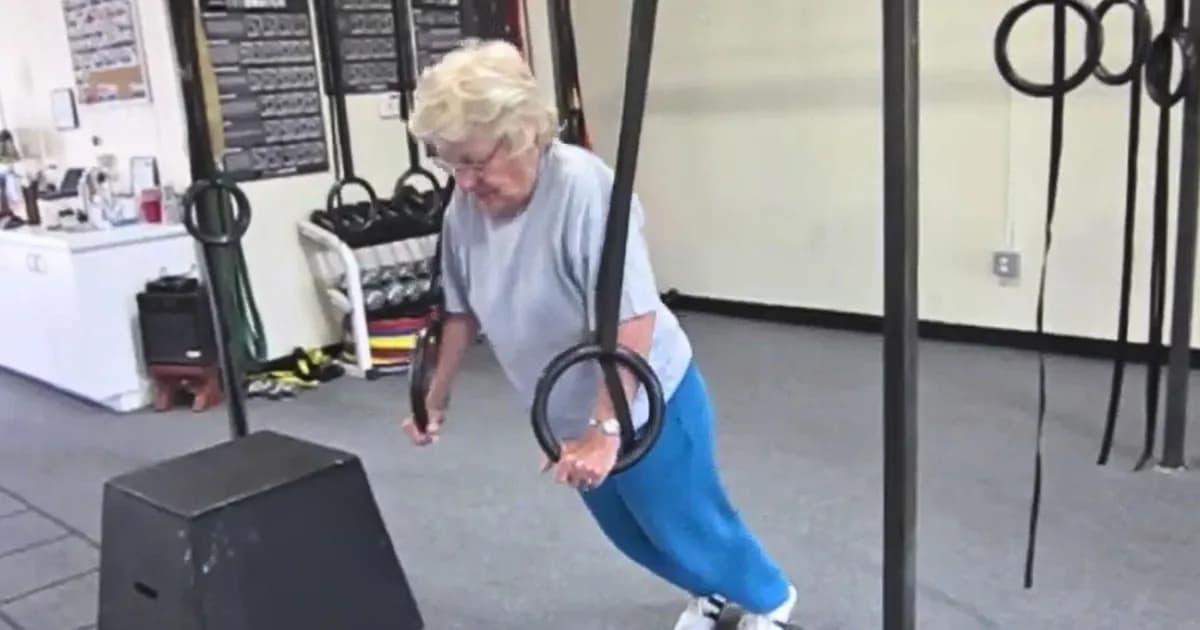 A los 96 años, Jean Stewart sigue desafiando límites con el CrossFit