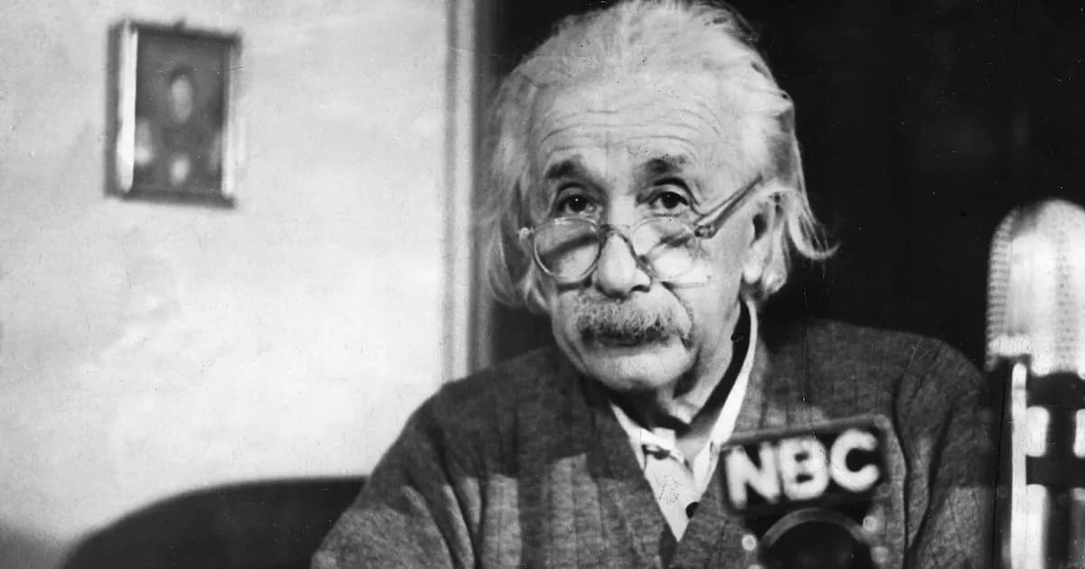 Albert Einstein: El genio que transformó la física desde su infancia curiosa
