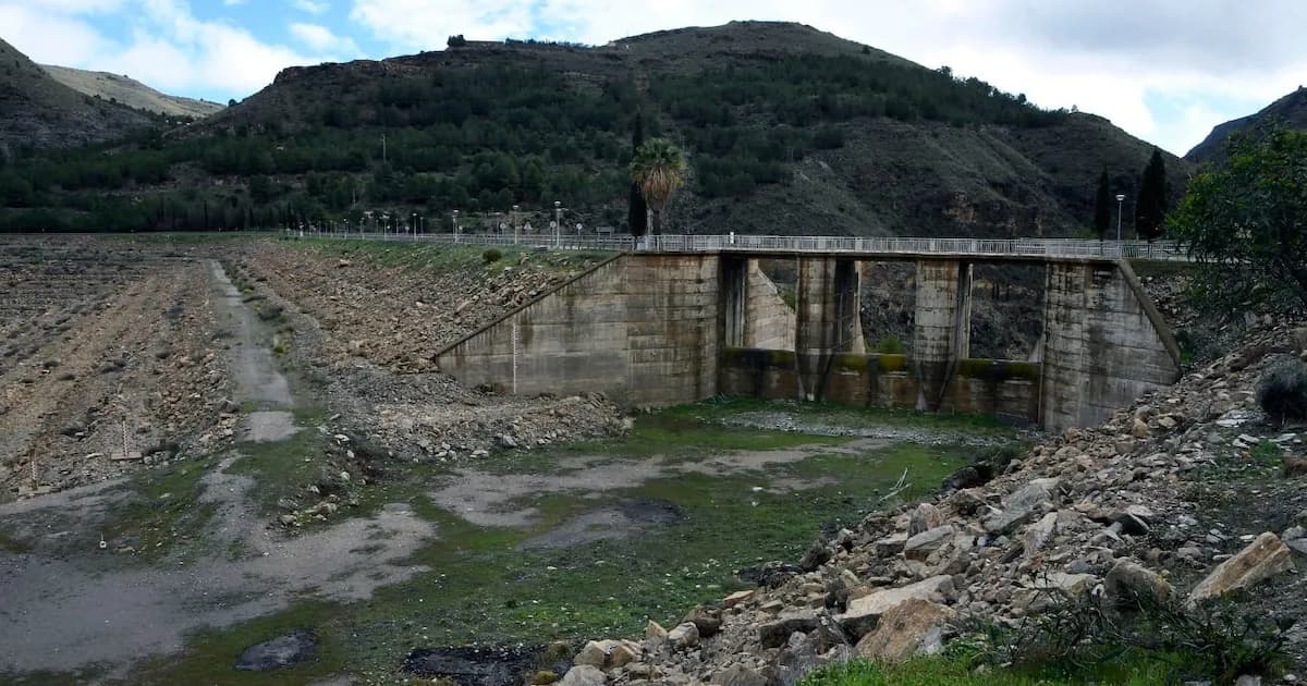 La reserva de embalses en España disminuye al 82,64% de su capacidad