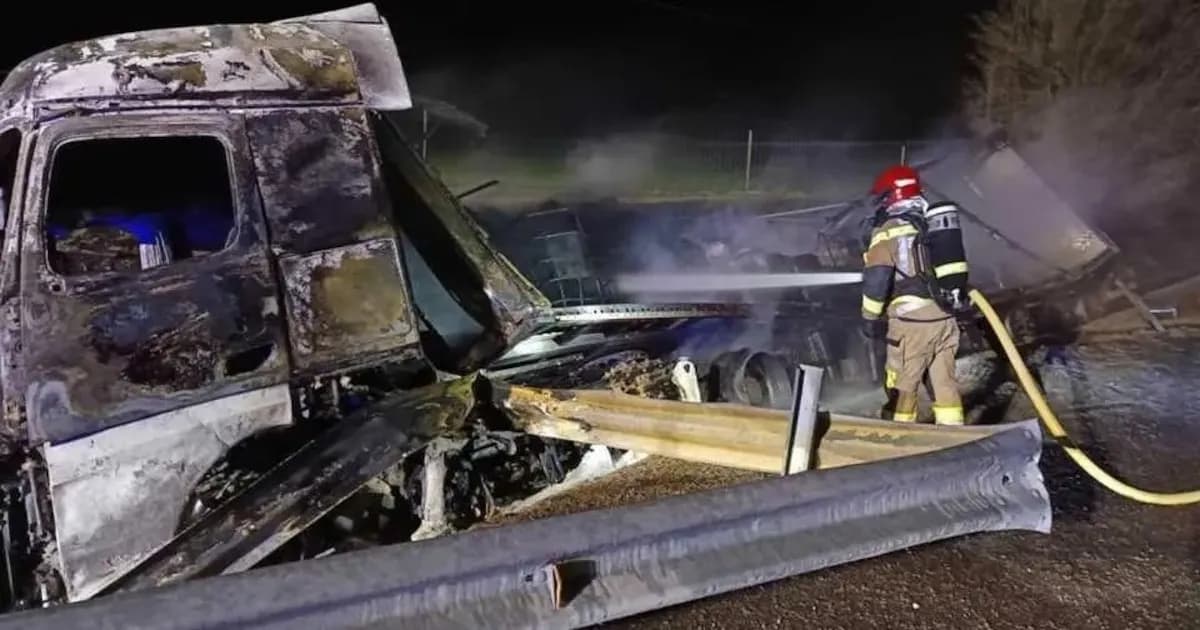 Accidente de camión con químicos peligrosos causa confinamiento en dos localidades de Soria