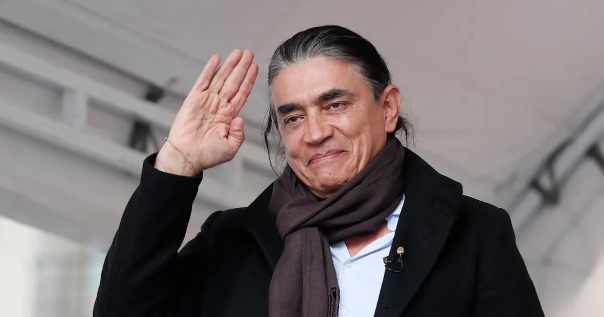 Gustavo Bolívar defiende compras a empresarios y critica la cultura del veto en Colombia