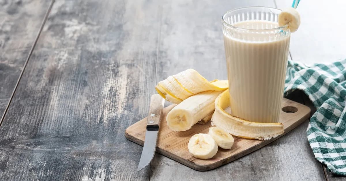 Batido de plátano y cacahuate: una opción saludable y nutritiva para esta primavera
