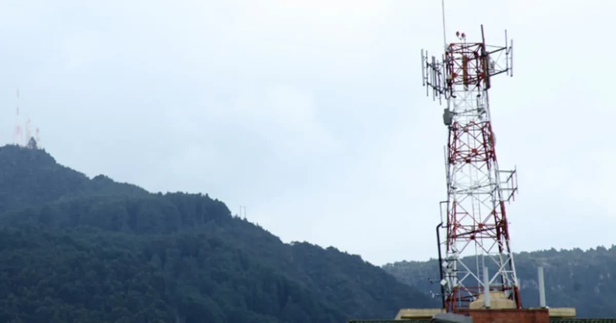 Contraloría advierte sobre la caída en conectividad digital: ejecución sólo del 61,40% en 2024