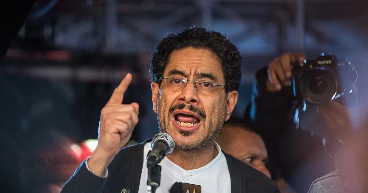 Iván Cepeda explica su estilo de discursos y su disposición a debatir en campaña presidencial