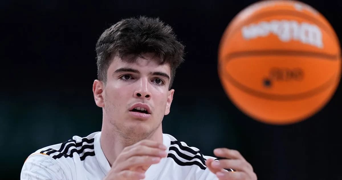 Celtics se imponen a Phoenix en un final vibrante sin puntos de Hugo González