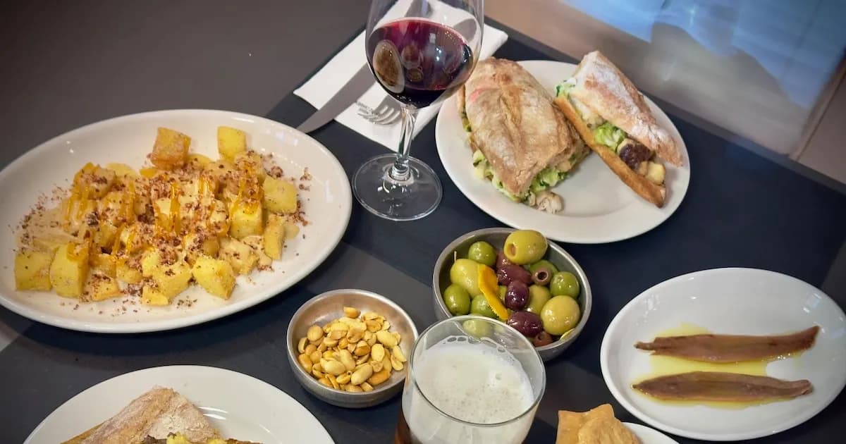 Un nuevo bar en Valencia para disfrutar del ‘esmorzaret’ de la mano de un chef Michelin