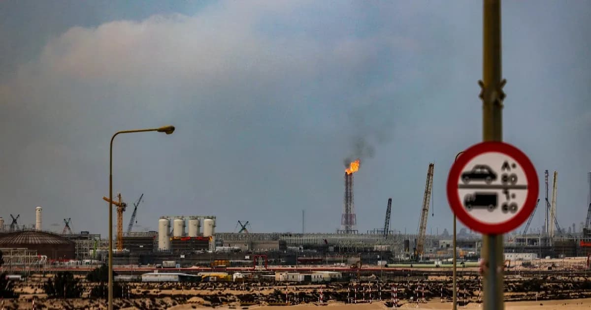 Qatar informa sobre el control de incendios en Ras Lafan tras ataque con misiles