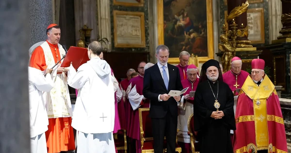 Felipe VI asume como protocanónigo y llama a la unión en tiempos de desafío