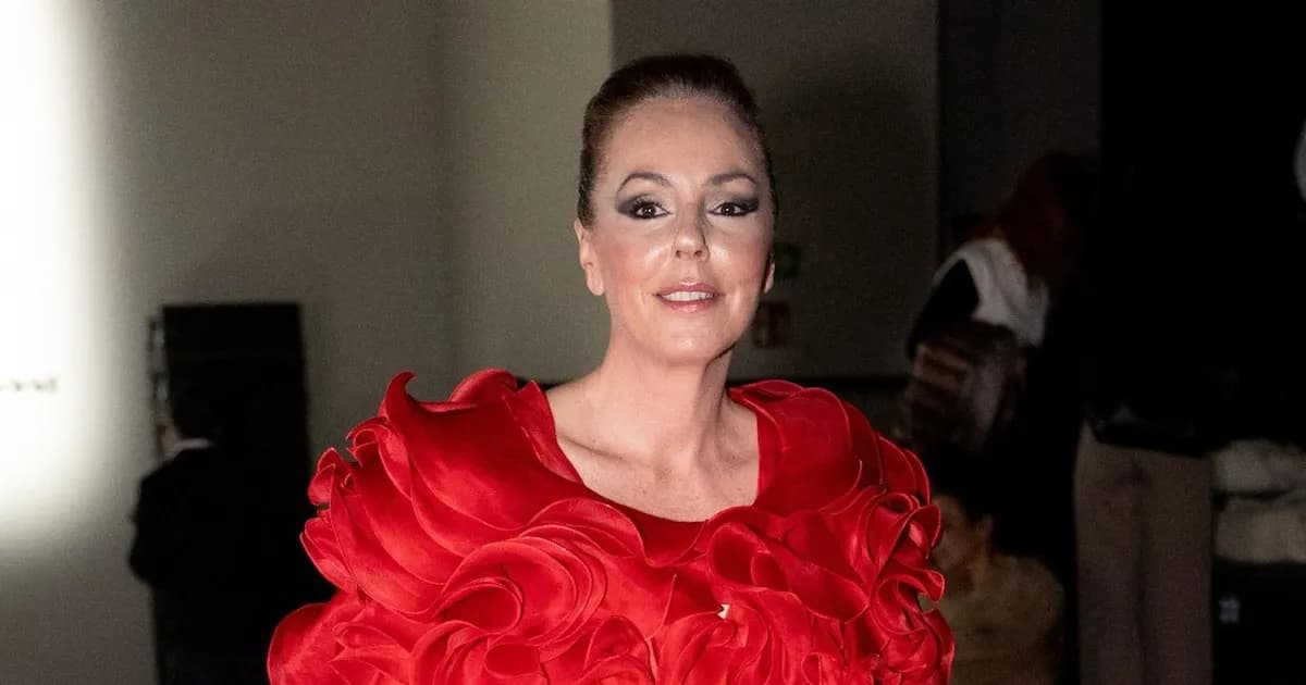 Rocío Carrasco evita hablar de conflictos familiares en evento de moda