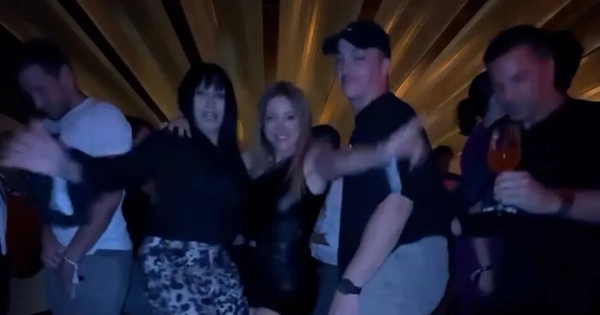 Evangelina Anderson brilla en la fiesta de cumpleaños de Momi Giardina junto a sus amigos