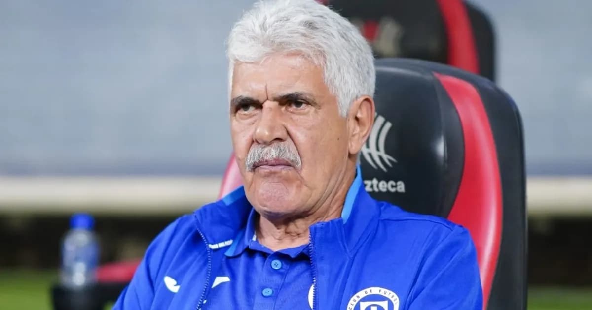 Ferretti admite error con Gudiño en Cruz Azul durante su dirección técnica